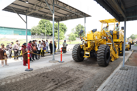 CAE Method Standardization Project: SAKAI’s Cement-Asphalt Emulsion Stabilization (CAE) Officially Approved by Indonesia’s Binamarga